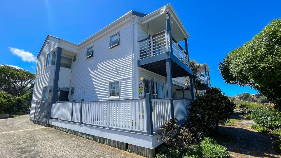 5 Bedroom Property for Sale in Hersham Western Cape